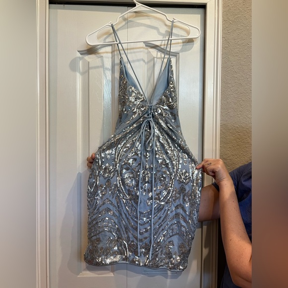 cinderella blue windsor dress - Picture 4 of 4